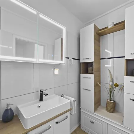 Objekt-nr 164 - - Kaiserallee *